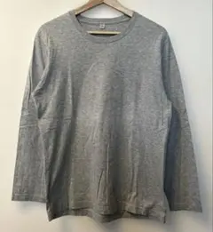 ユニクロ　グレー コットン100% クルーネック長袖カットソー