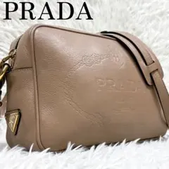 美品近年モデル プラダ カメラバッグ ロゴ型押し 三角ロゴプレート オールレザー