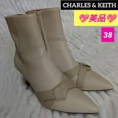 CHARLES & KEITHリボン ショート ブーツ38チャールズアンドキースのサムネイル
