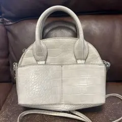 ZARA クロコダイル型押し ハンドバック　オフホワイト