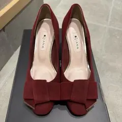 Item thumbnail for item 103b7eea-9a13-406a-b7af-66a51e5de567