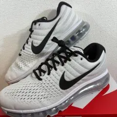 28cm NIKE AIR MAX 2017 とハイドロ28cm