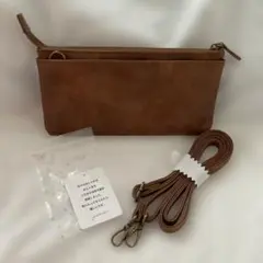 値下げ中！！春から軽く⭐︎お財布ショルダー　淡茶　合皮シンプル　ポケット多⭐︎美品