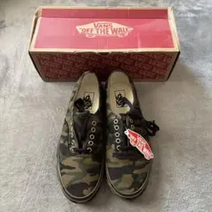 オーセンティック スニーカー