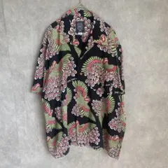 DOGTOWN クジャク柄　総柄シャツ XXXL Mサイズ ブラックアロハシャツのサムネイル