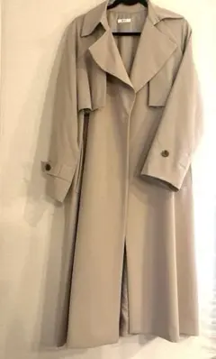 avv トレンチコート　ベージュ　Mサイズ