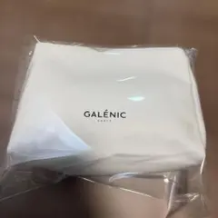 ガレニーク　ポーチ