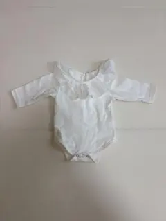 ホワイトロンパース フリル付き 長袖　春秋用　3ヶ月〜6ヶ月用