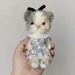 ①hacodeco さま 垂れ耳猫 - メルカリ