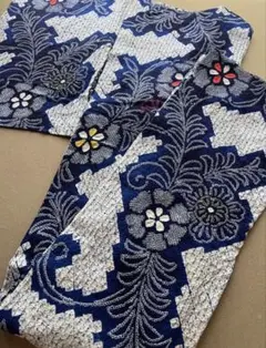 有松鳴海絞り浴衣 美品 手縫い 絞り 総絞り 花繋ぎ 暈し 紫 藍染