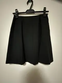【EMPORIO ARMANI】黒 フレアスカートのサムネイル