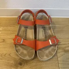 ビルケンシュトックのサムネイル