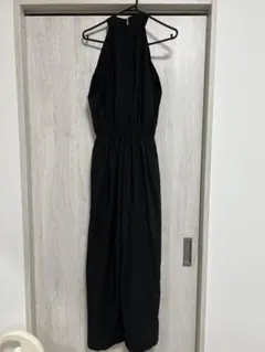 ブラック　パンツドレス