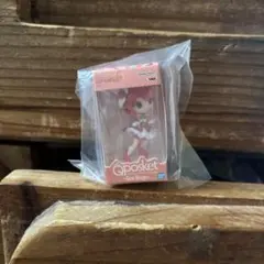 ガチャガチャ　プリキュア　Qposket （キュアルージュ）