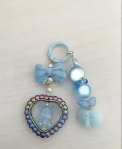 SALE ビーズ ハンドメイド キーホルダー ブルー くま りぼん ハート