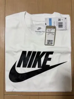 NIKE ロゴプリント 半袖Tシャツ ホワイト