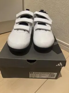 ⭐︎専用⭐︎アディダス　スパイク　22.5cm