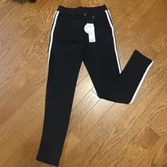 Item thumbnail for item 35a16896-d73f-45d7-9eff-33602758fb99