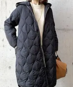 ブラック キルティングロングコート 体型カバー 防寒 アウター フード付き