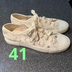 Item thumbnail for item 28d9313c-c207-4bde-81bc-27fb6826acda