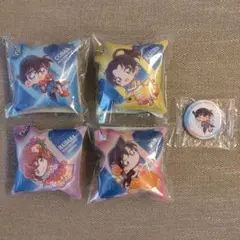 名探偵コナン くら寿司 コラボ クッション 缶バッジ セット