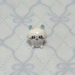 ちいかわ インテリアミニフィギュア モモンガ ②