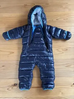 美品Patagonia ダウンオールインワン 3-6M ネイビー　ジャンプスーツ