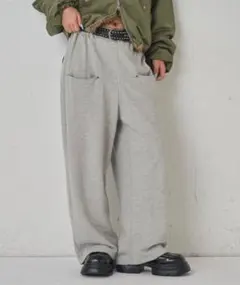 WHO’S WHO gallery スラッシュポケットスウェットイージーパンツ