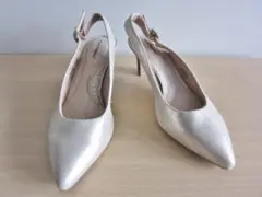 最終 Hush Puppiesパンプス ヒール7cm　サイズ8.5/25.5cm