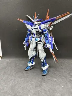 MG ガンダムアストレイ　ブルーフレームD メタルビルド風塗装のサムネイル