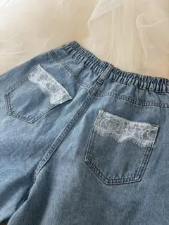 【earth】レースポケット付きライトブルーデニムワイドレッグパンツ