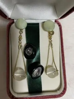 maruo クリスマス限定ルミエールピアス