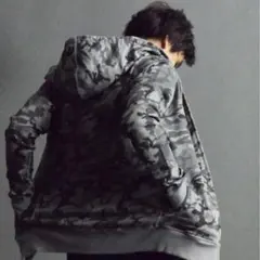 AKMのサムネイル