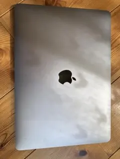 Apple MacBook Air 2020 13インチ シルバー