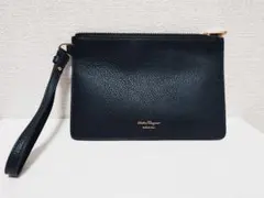 フェラガモ　ポーチ　レザー　ネイビーのサムネイル