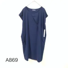 【新品】ディニテコリエ　ノースリーブワンピース　膝丈　Iライン　着痩せネイビーのサムネイル