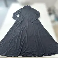送料込　タートルネックワンピース　ブラック
