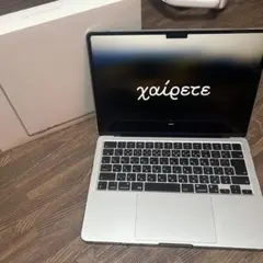 M2チップ搭載13インチMacBook Air - シルバー