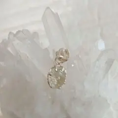 シルバー925 リビアングラス　クラス ペンダント 原石