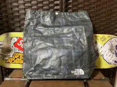 ノースフェイス 紙バック
