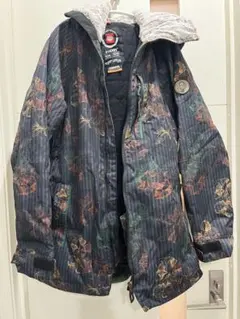 【美品】686 Three Weather スノーボードウェア上下（女性用）