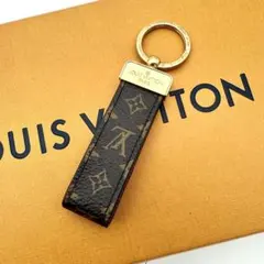 Item thumbnail for item 27e657b1-8314-43f1-a8dc-b5db4d761449