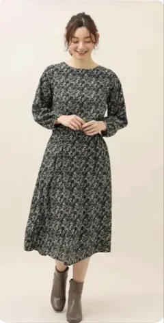 フラワーウエストマークワンピース