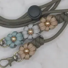 ハンドメイド ストラップ スマホ ショルダー パラコード 花x4 SH449