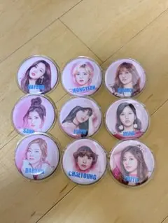 TWICE 缶バッジ 9個セット　まとめ売り　初回限定版