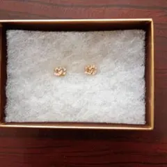 あ*ろ様 シャネル ノベルティ ピアス