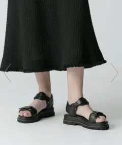 allureville ベルクロサンダルのサムネイル