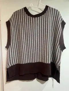 ikka ニットベストアンサンブル　L