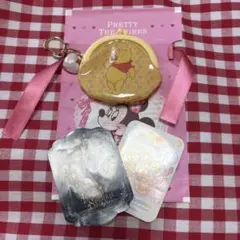 ディズニーストア　プーさん　コインケースキーホルダー+おまけ