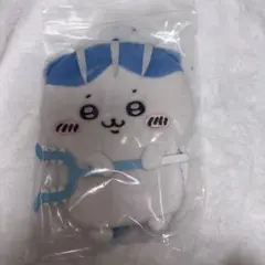 ちいかわ リールパスケース ハチワレ　運ばれる〜